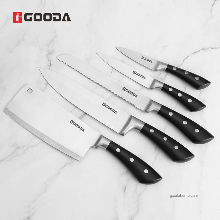 Набор из 5 кухонных ножей с черной полой ручкой